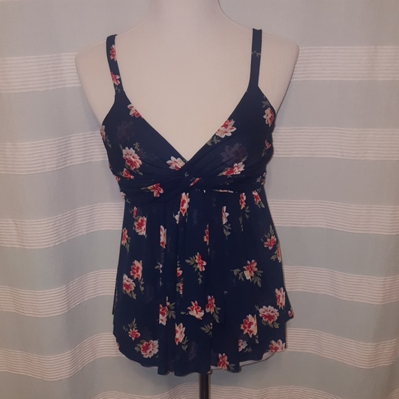 Express navy blue floral top - Picture 1 of 4
